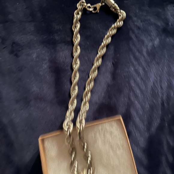 New 22inch 10 MM Stainless Steel Men’s Necklace with Boxing Glove Charm. - Picture 3 of 6